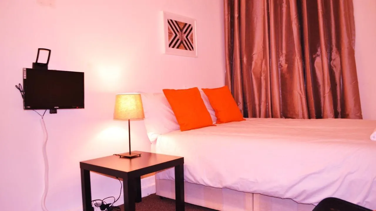 **  Hotel The Lion Head Londra Regno Unito