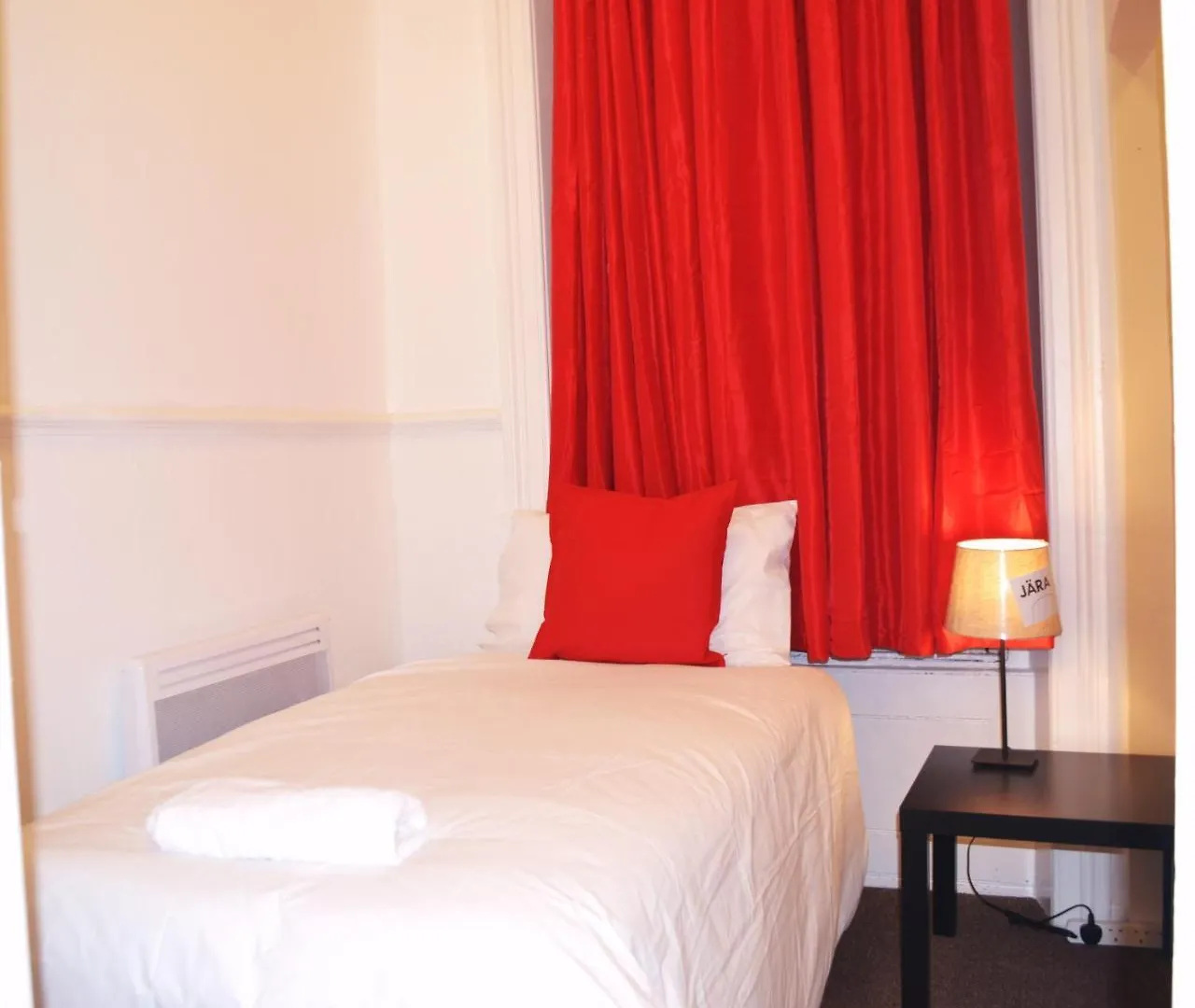 The Lion Head Hotel London